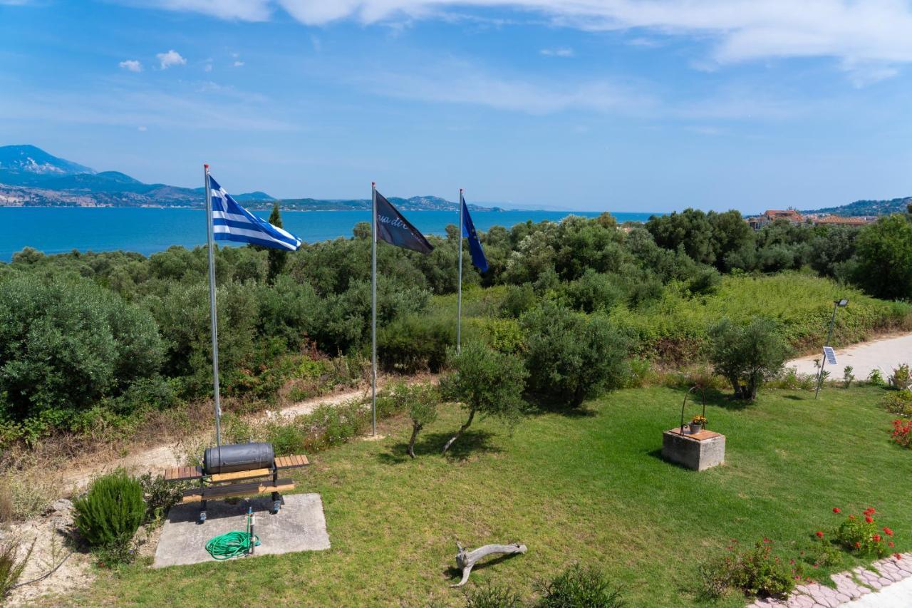 Casa Di Colona - Κόκκινο Lägenhet Lixouri Exteriör bild